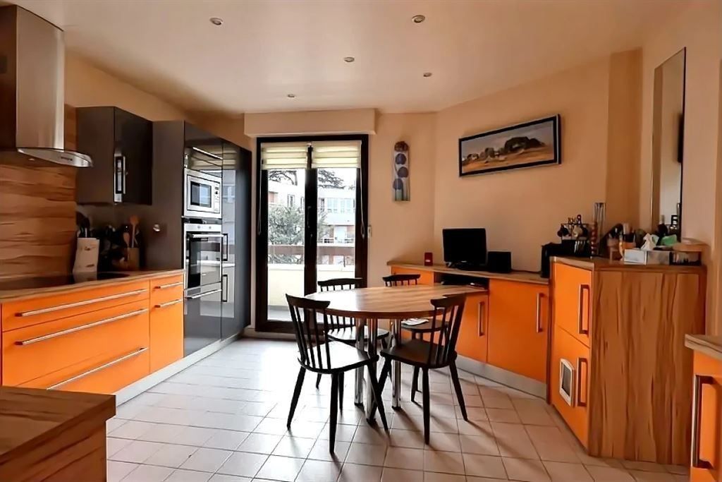 appartement 5 pièces en vente sur CHATILLON (92320)