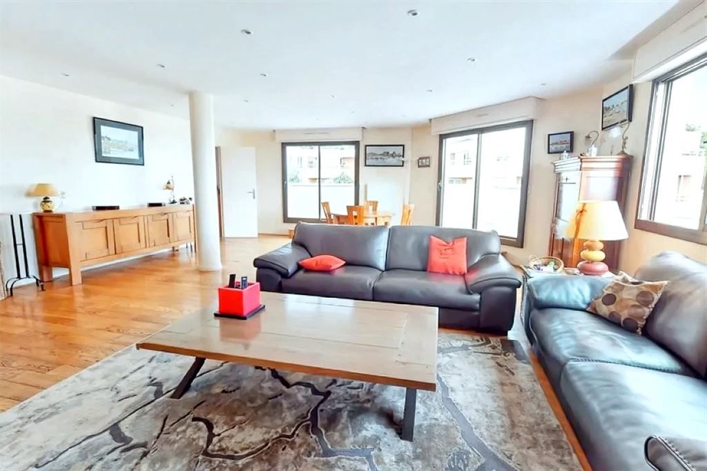appartement 5 pièces en vente sur CHATILLON (92320)