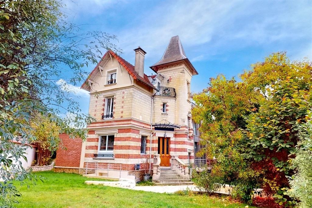 maison 9 pièces en vente sur CLAMART (92140)