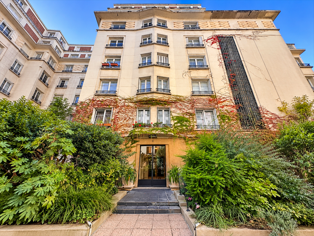 appartement 2 pièces en vente sur PARIS (75007)